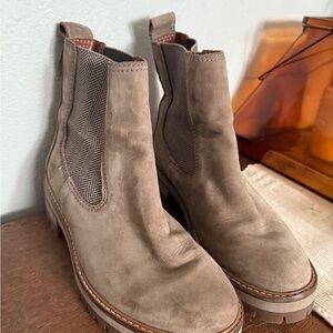 Timberland Courmayeur Valley Chelsea Boot